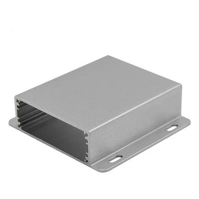 0.4~3mm 厚さのフレーシング アルミ合金シェル ネットワーク信号装置の囲み