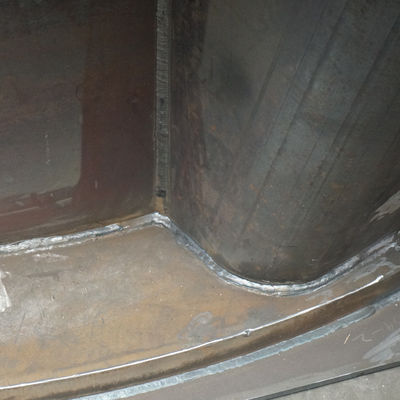 工業用鉄の軽鋼のスペアパーツのためのカスタマイズされた炭素鋼の溶接管支架