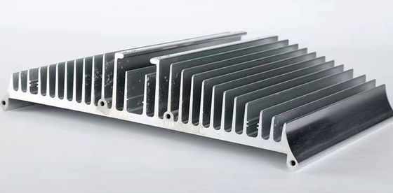 電子電池と熱消耗のための鋼の箱 6063ヒートシンクケース