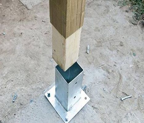 粉末で覆われた金属ポストベース 複合型デッキ 磨いたアルミニウム構造