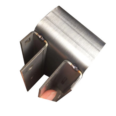 オーダーメイドシート金属部品のトップ 厚さ0.5mm-25mm レーザー切断サービス提供