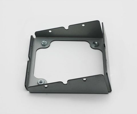 磨きプロセス 耐久的でスタイリッシュな家具のためのカスタマイズされた金属テーブル脚
